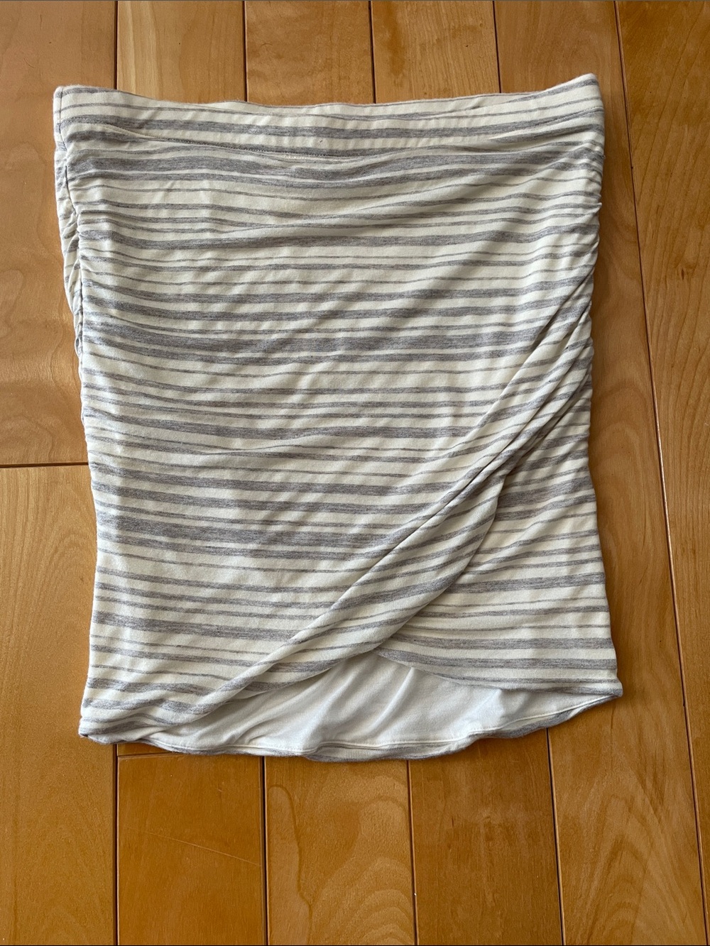 M.  Bella Luxx    Cream and Gray Extra Tight  Twisted  Skirt.  NWOT  REVOLVE